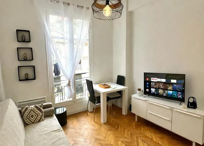 Cosy Appartement Gare Du Sud - 3 Guests شقة *